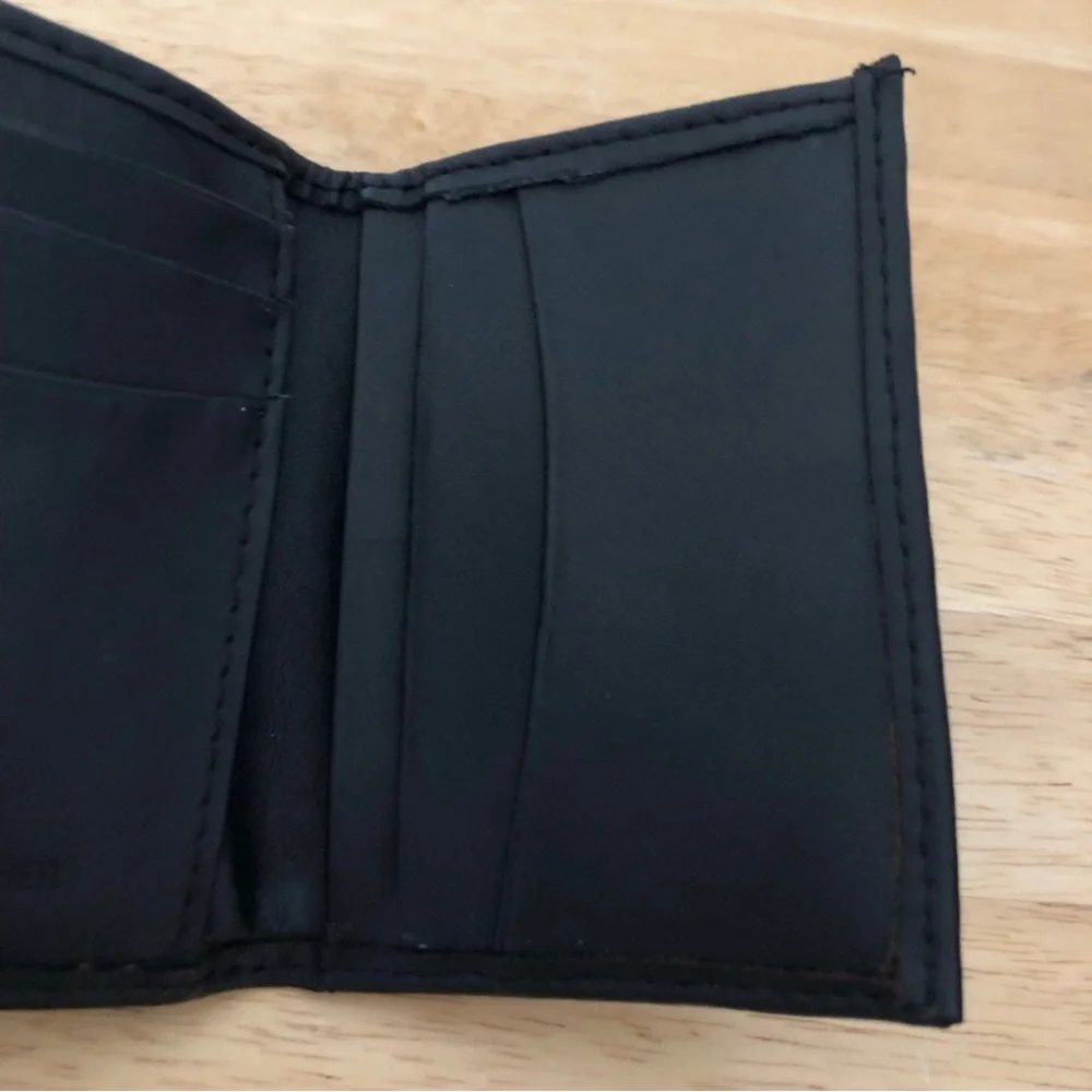 Generic wallet billfold trifold leather card holder black smooth new in box